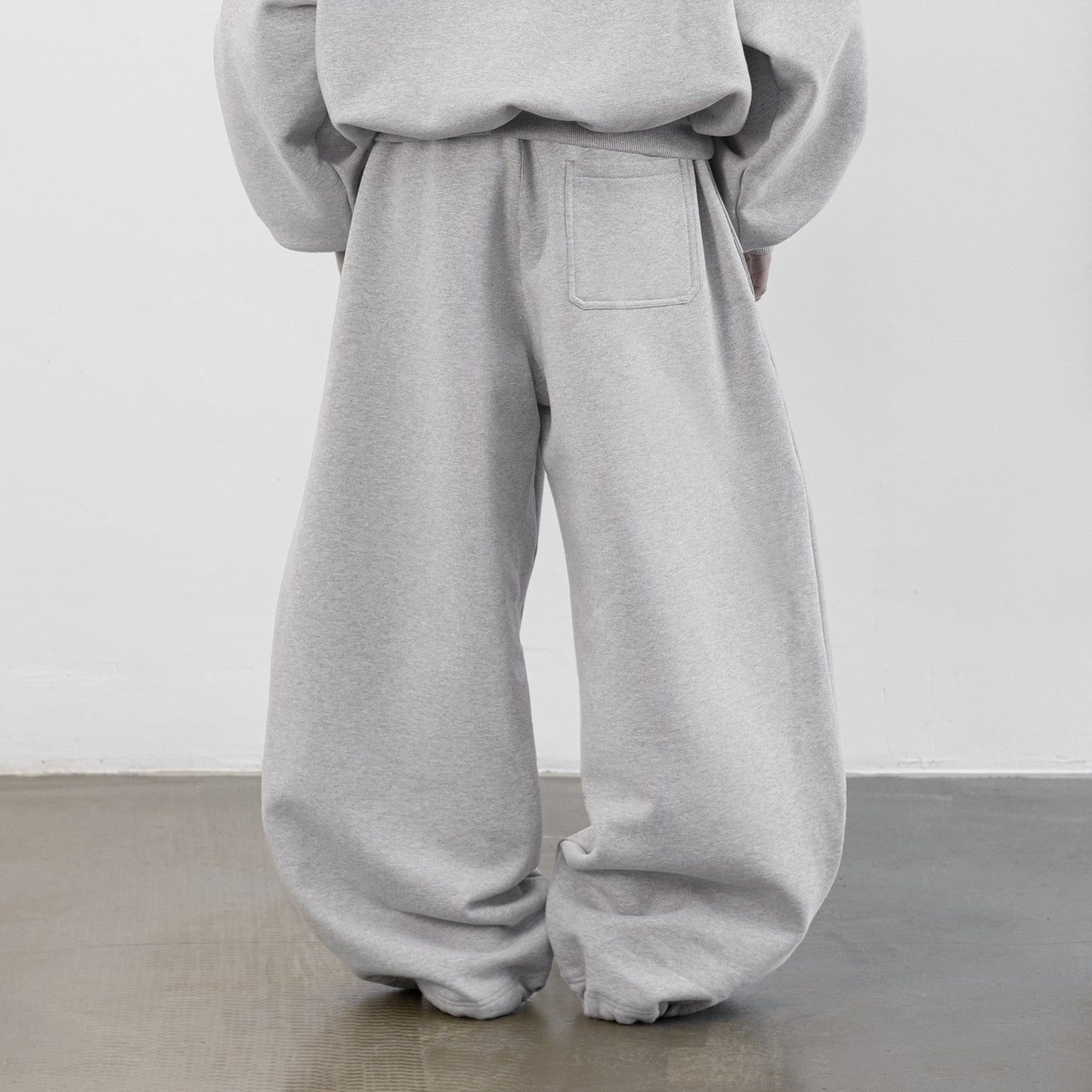 Balloon Fleece Sweatpants (Grey)