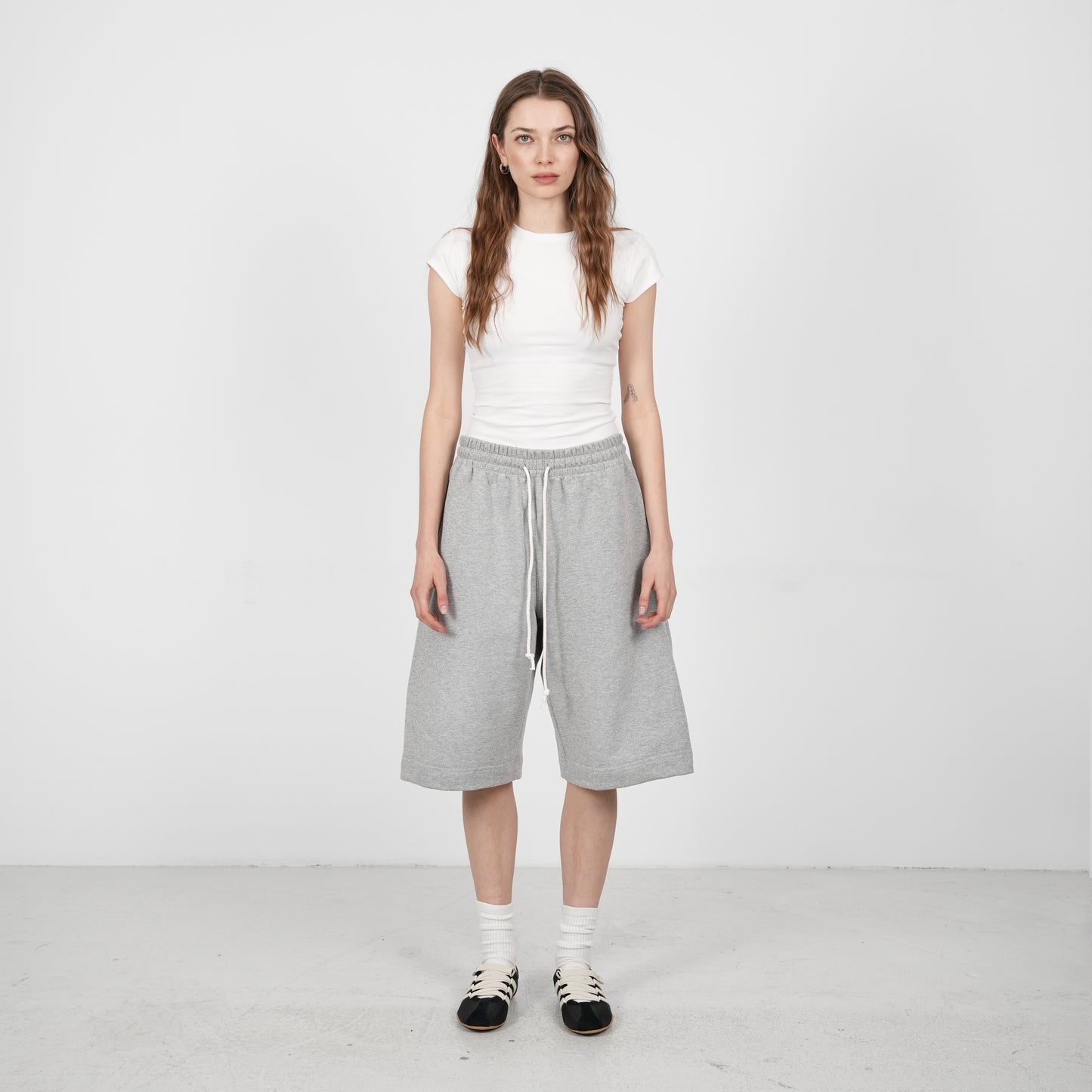Barrel Flowy Shorts (Grey)