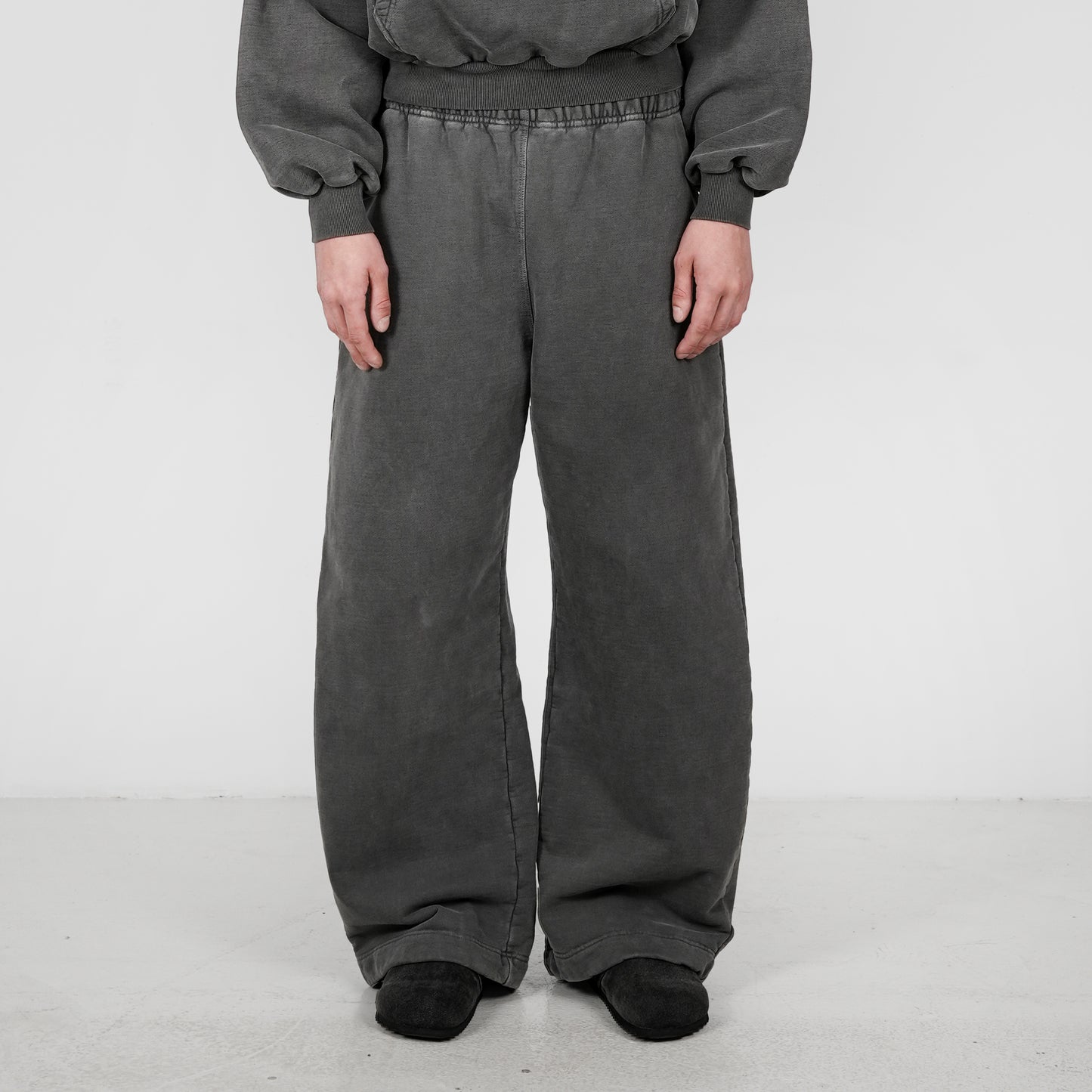 Washed Barrel Sweatpants