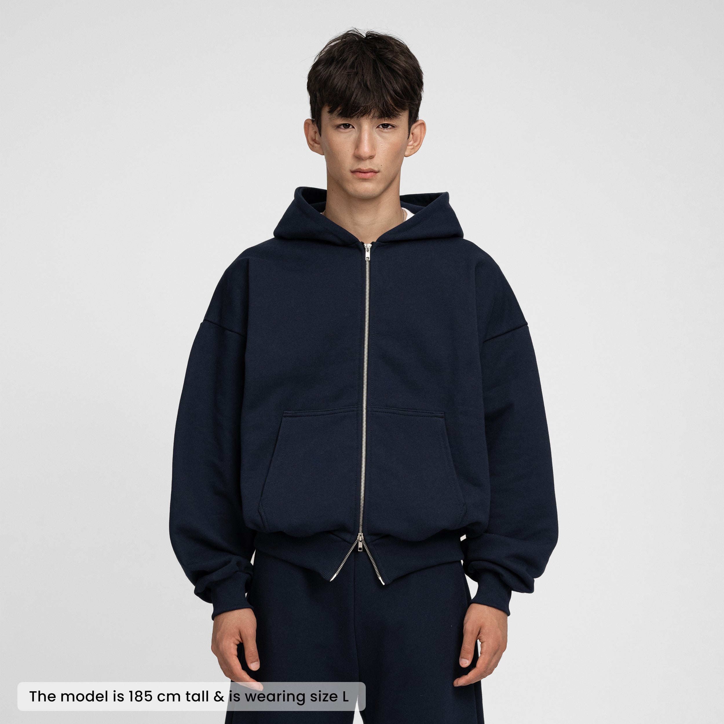 zip_navy_m_fr_3fd4266b-9cf2-